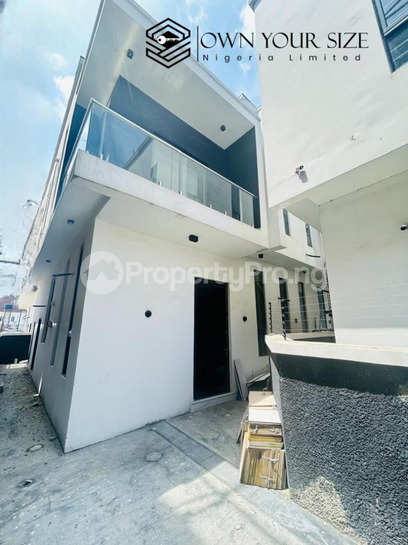 4 bedroom House for sale Eleganza Lekki Lagos