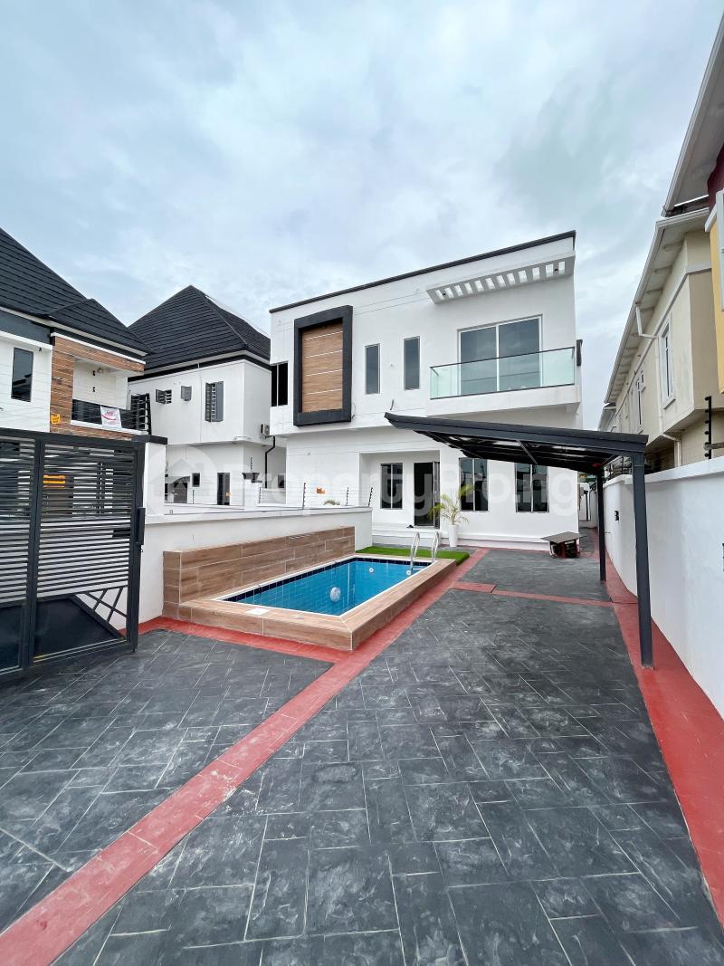 4 bedroom House for sale Lekky County Along Lekki Expressway Lekki Lagos