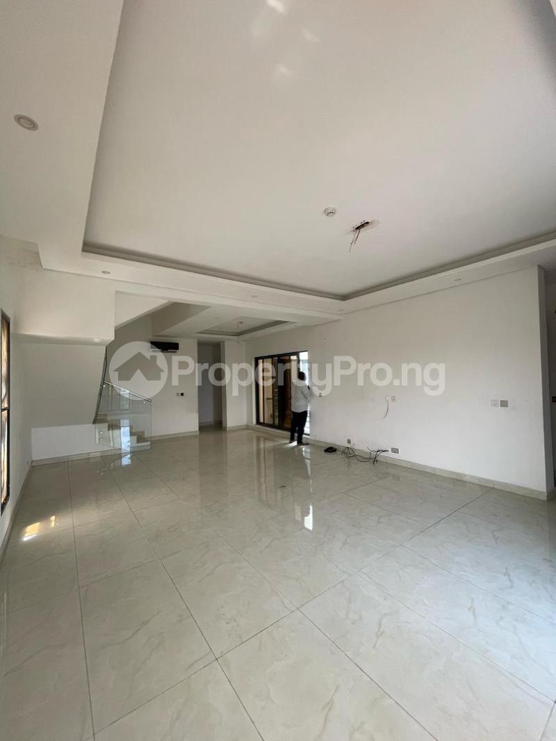 4 bedroom House for rent Banana Island Ikoyi Lagos