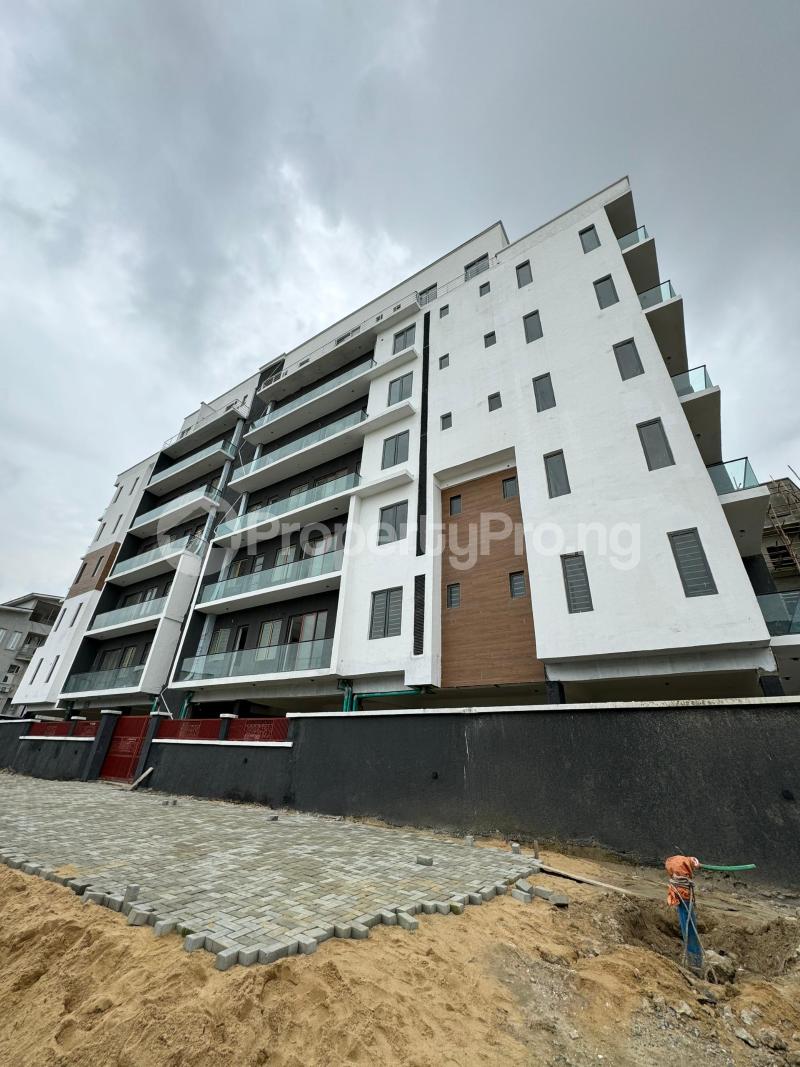 4 bedroom Flat / Apartment for sale Lekki Phase 1 Lekki Lagos