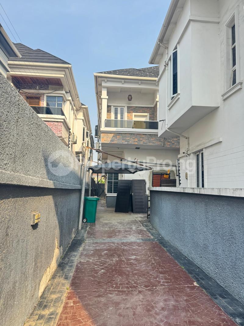 4 bedroom House for rent Oral Estate Lekki Phase 2 Lekki Lagos