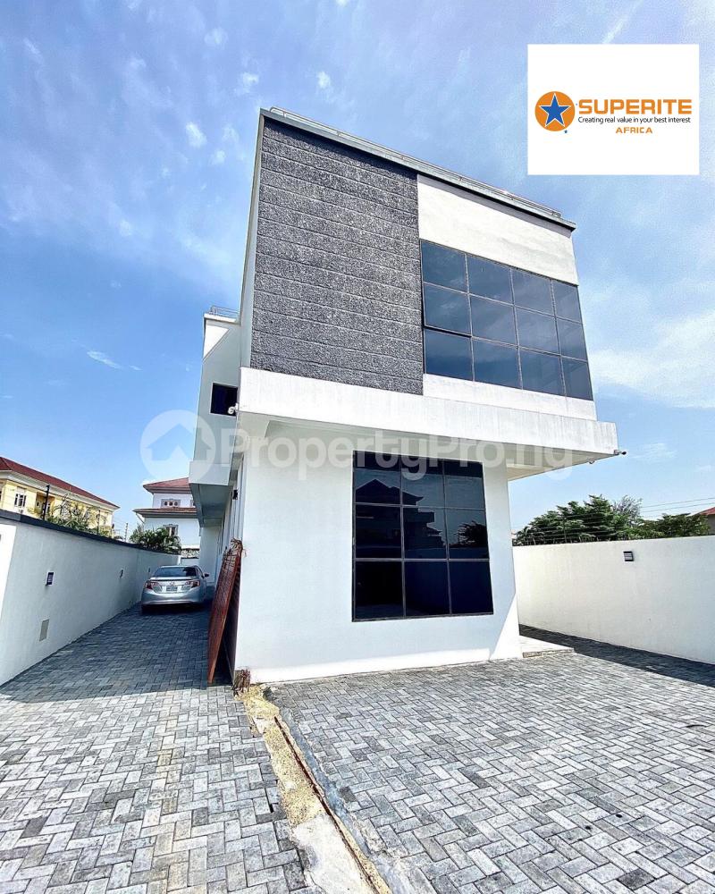 4 bedroom House for sale Banana Island Ikoyi Lagos