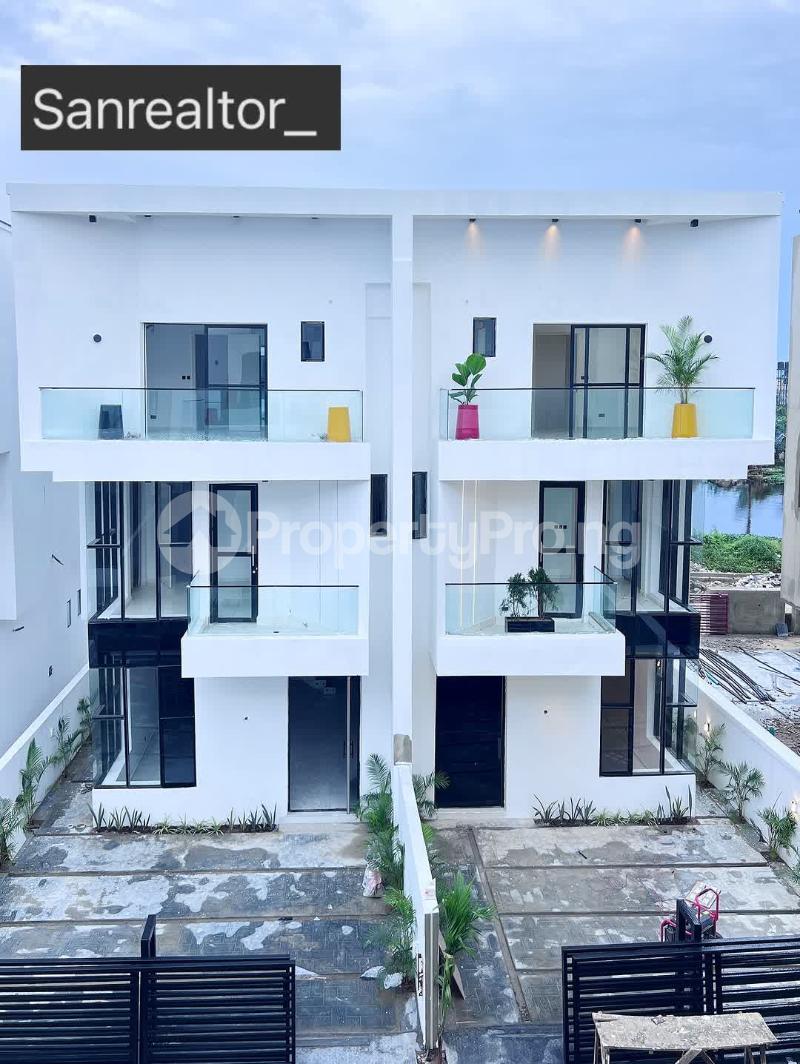 4 bedroom House for sale orchid Lekki Lagos