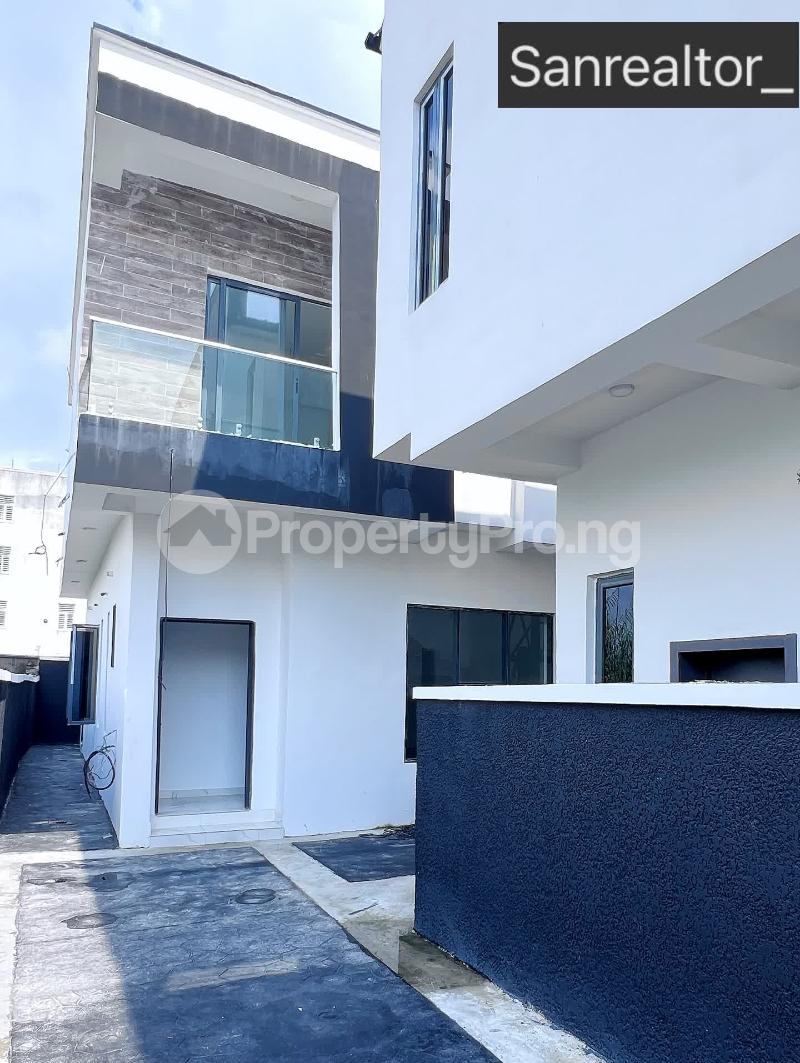 4 bedroom House for sale Ikota Lekki Lagos
