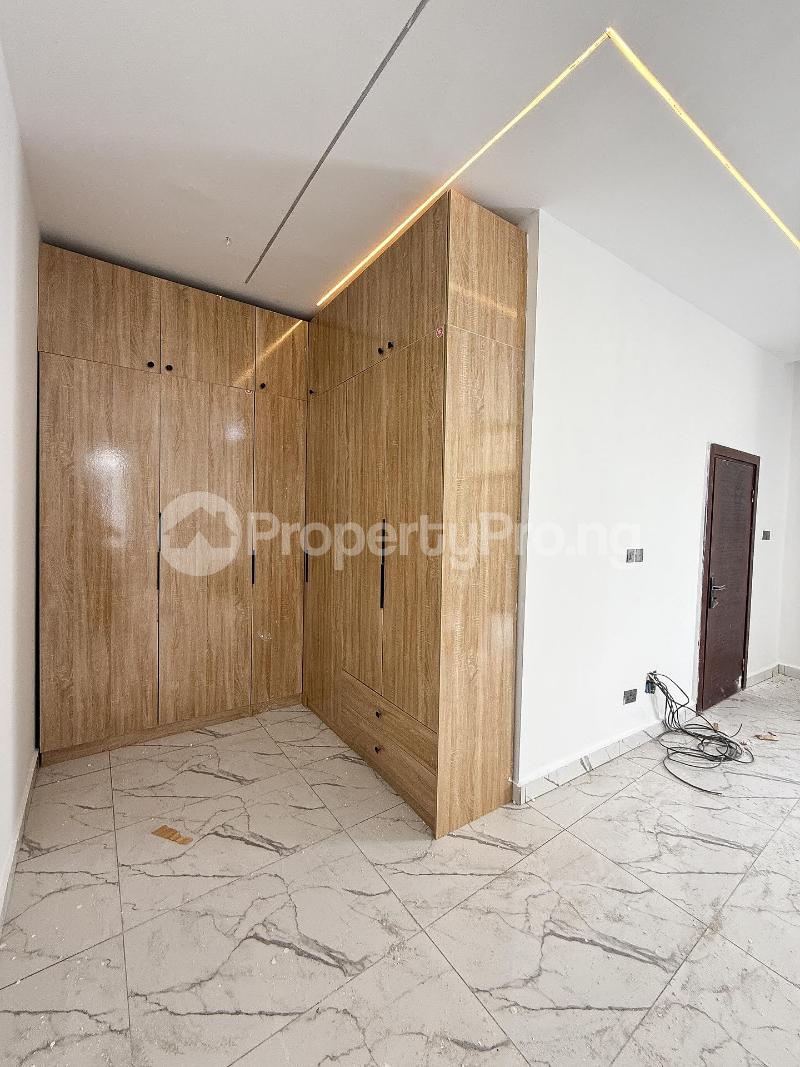 4 bedroom House for sale orchid Lekki Lagos