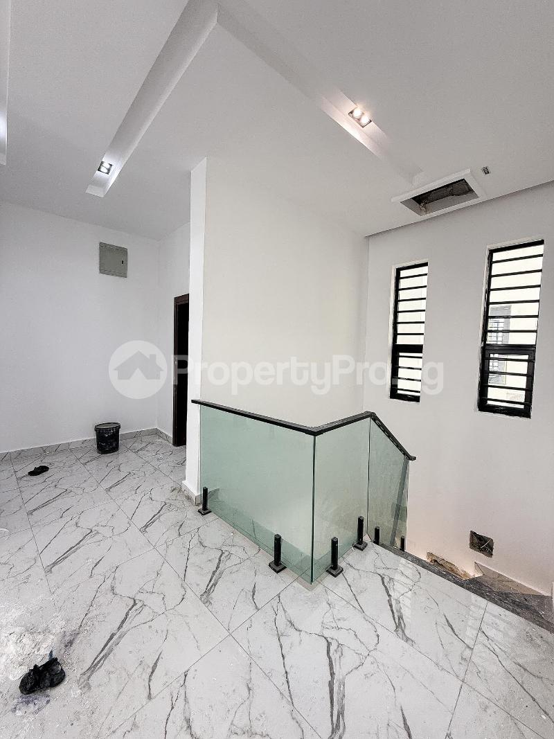 4 bedroom House for sale orchid Lekki Lagos