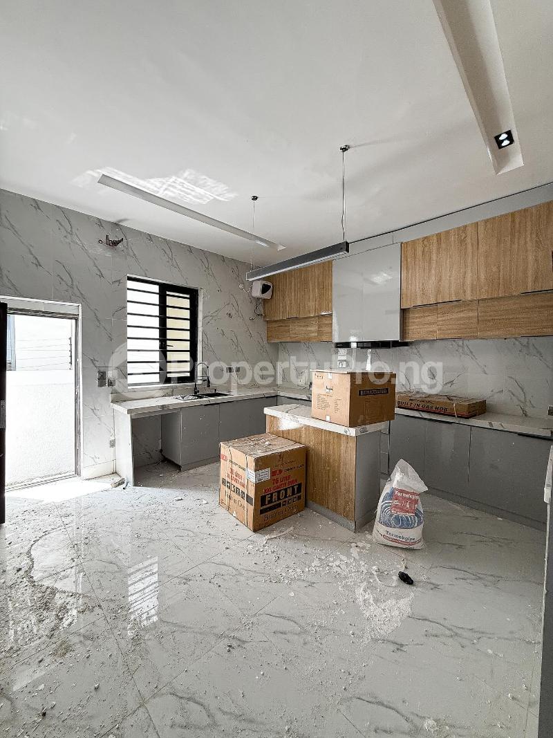 4 bedroom House for sale orchid Lekki Lagos