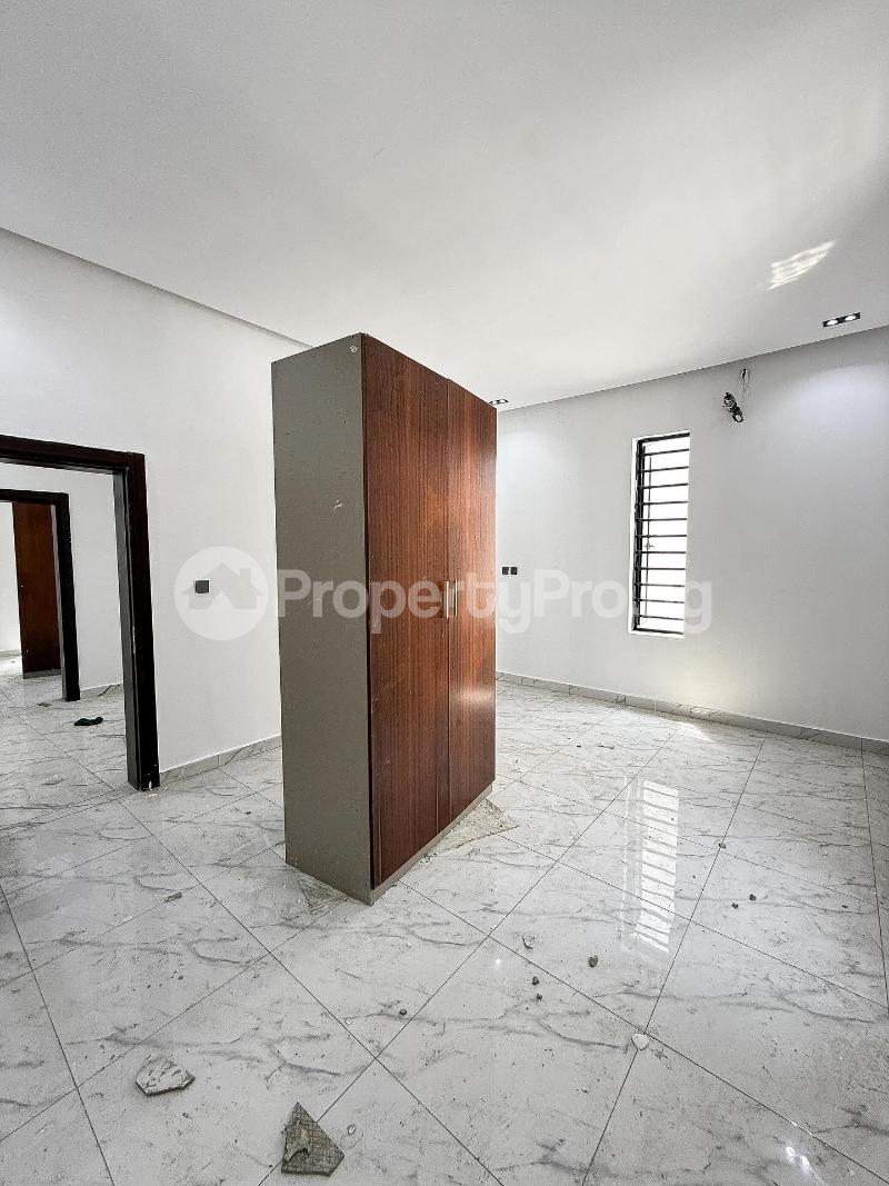 4 bedroom House for sale orchid Lekki Lagos