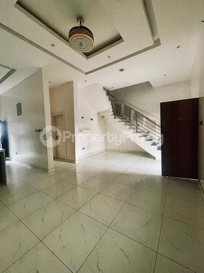 4 bedroom House for rent Ajah Lekki Phase 2 Lekki Lagos
