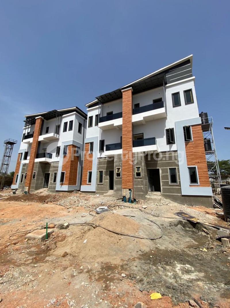 4 bedroom House for sale Gilmore Jahi Abuja