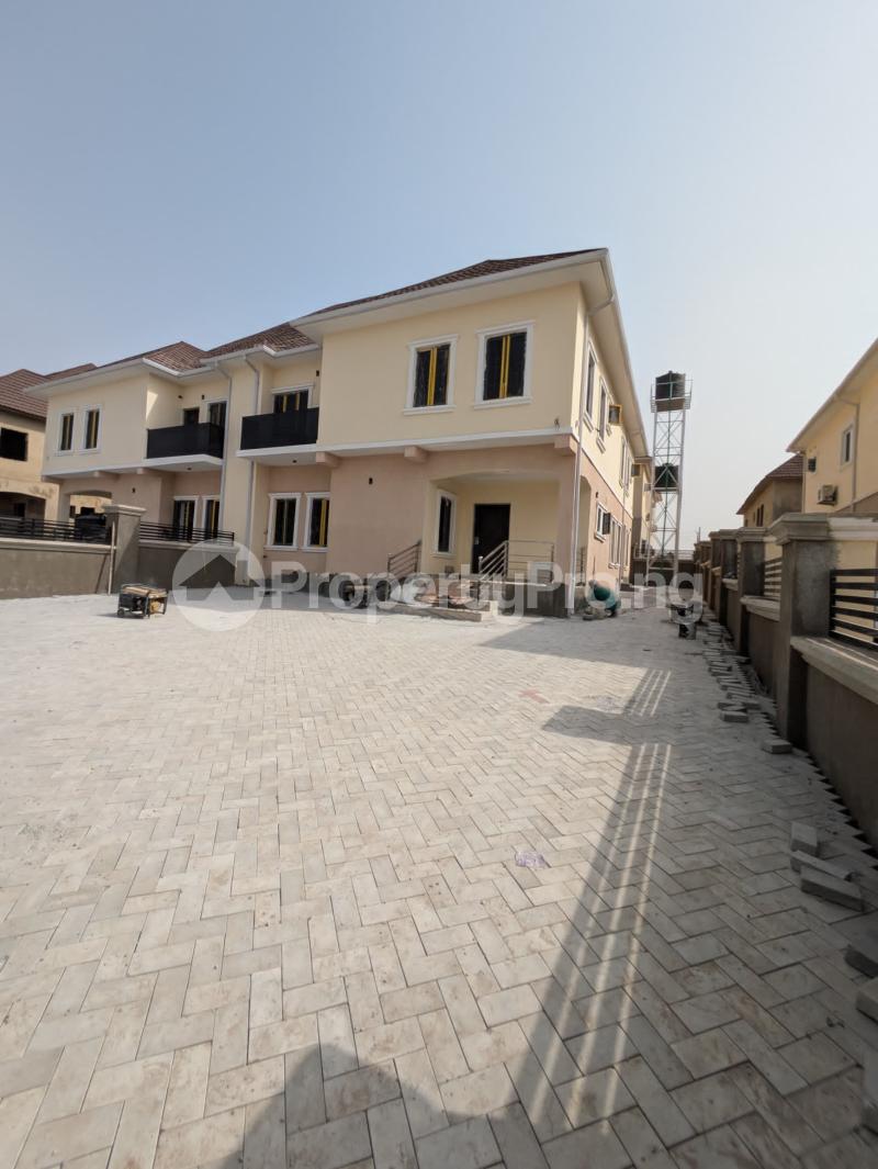 4 bedroom House for sale River Pack Lugbe Abuja