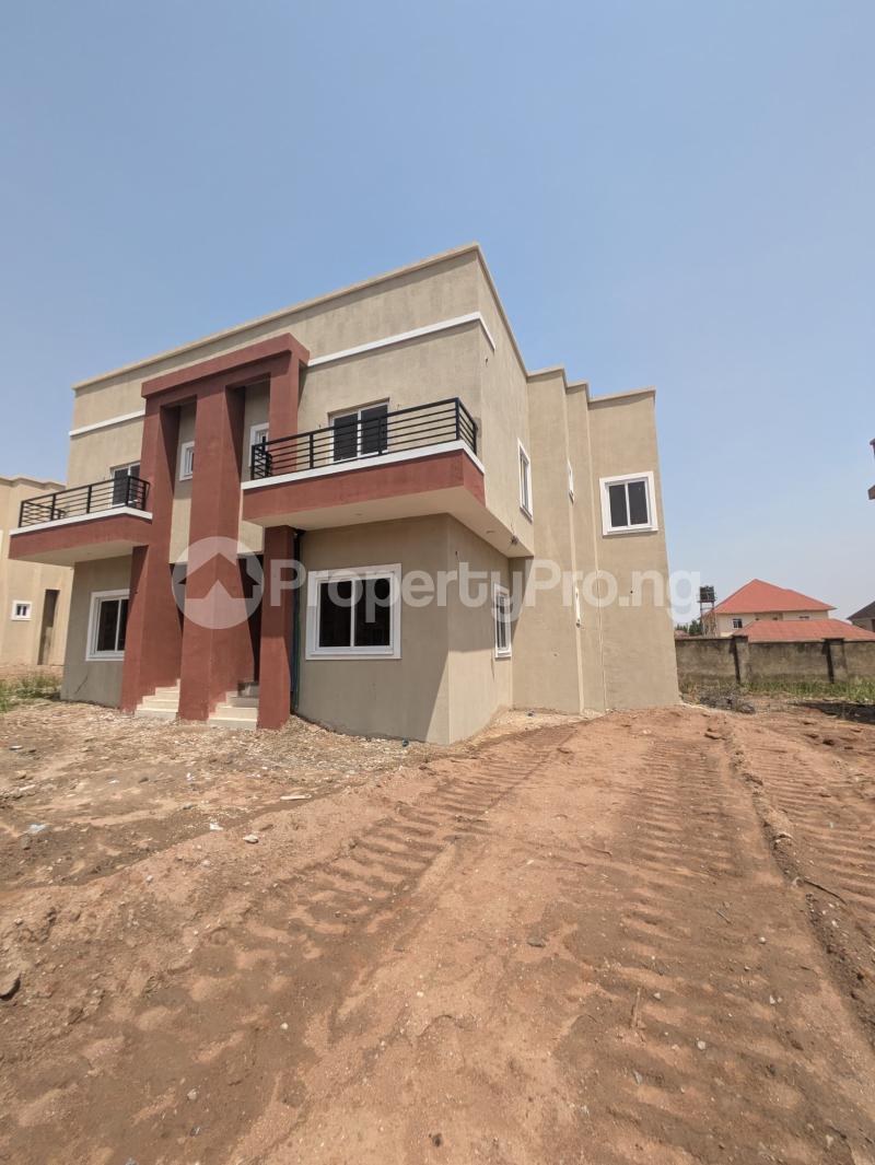 4 bedroom House for sale Close To Urban Shelter Lokogoma Abuja