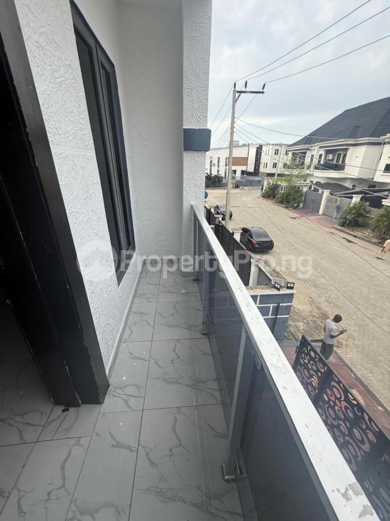 4 bedroom House for rent Orchid Road Lekki Lagos Before Roundabout Orchid Lekki Lagos