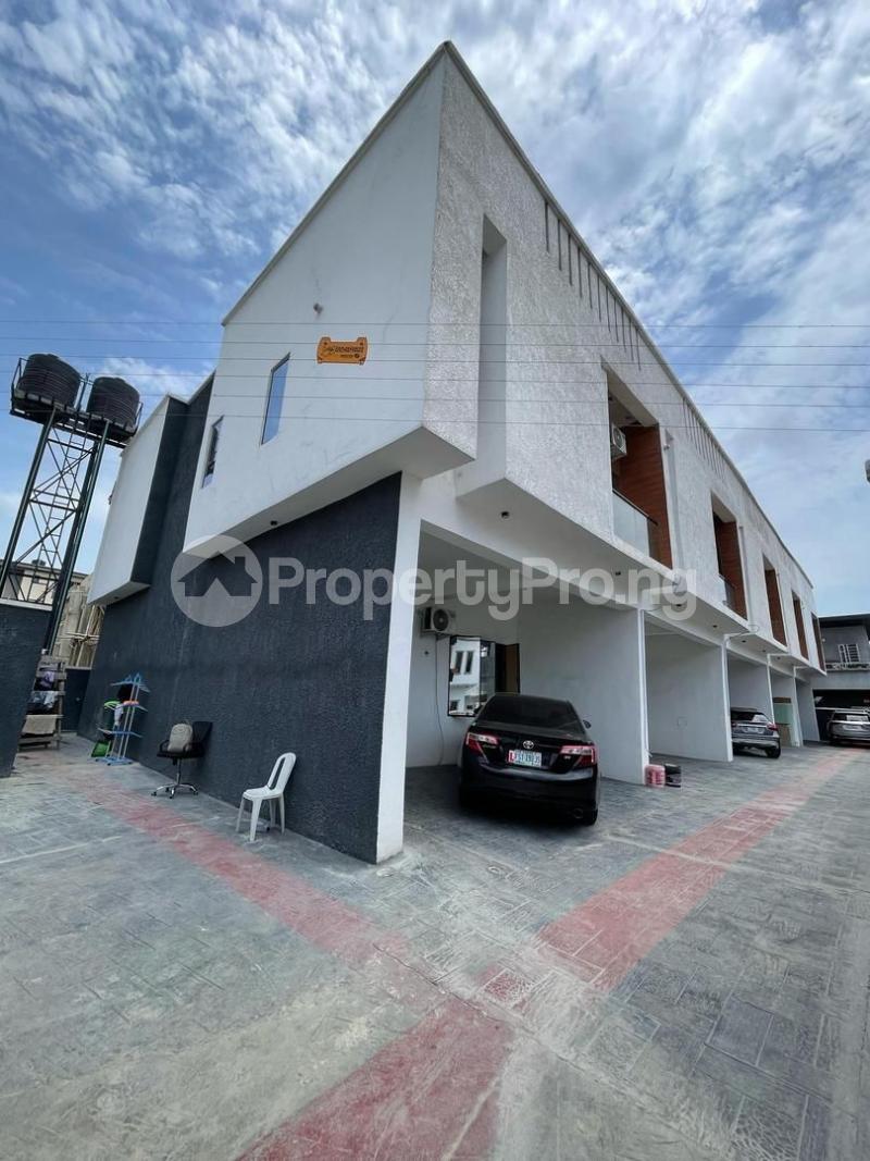 4 bedroom House for sale Lekki Lagos