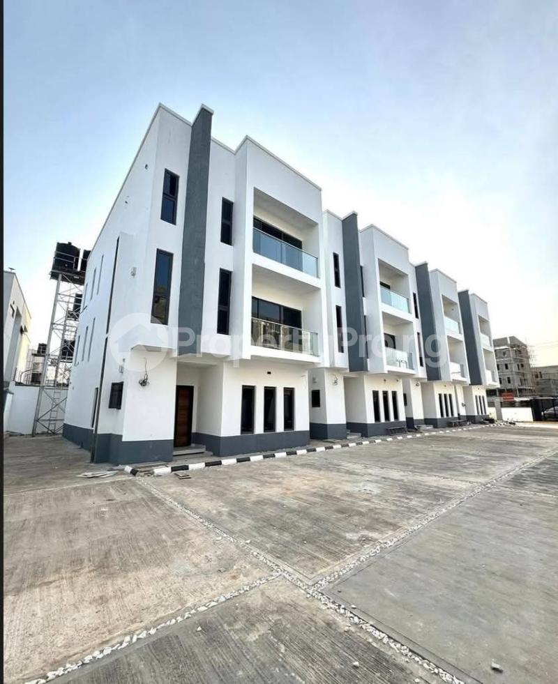 4 bedroom House for sale Gilmore Jahi Abuja