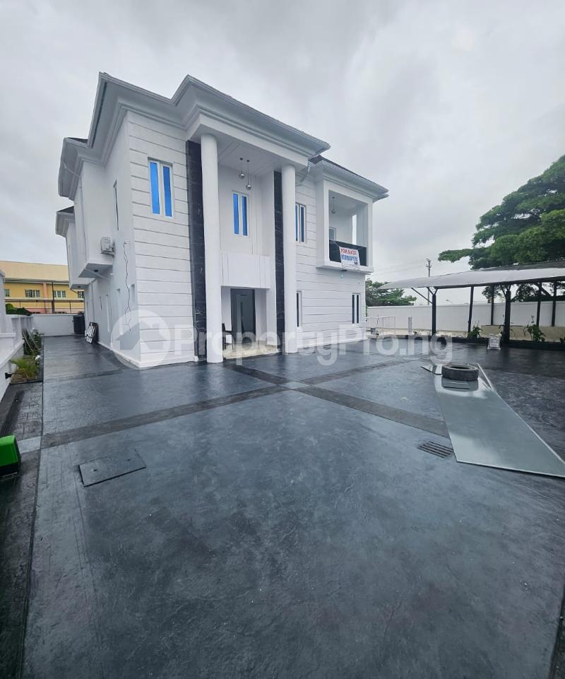 5 bedroom House for sale Pinnock Beach Estate Osapa london Lekki Lagos