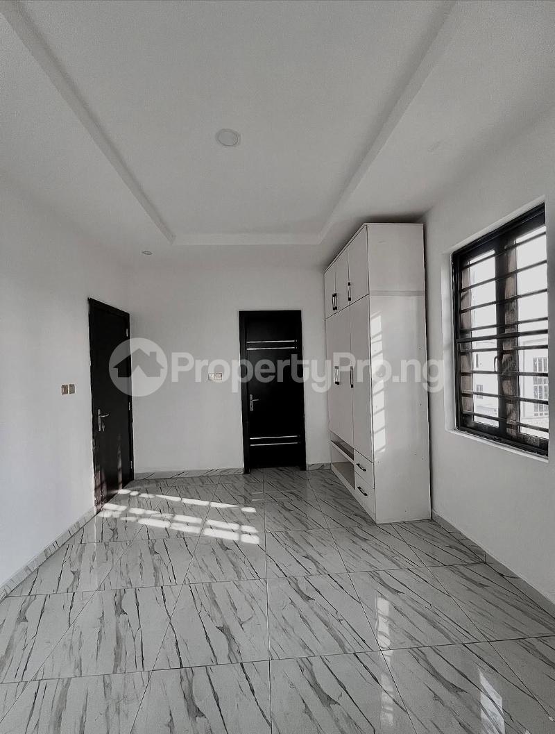 5 bedroom Flat / Apartment for sale Ikate Lekki Lagos