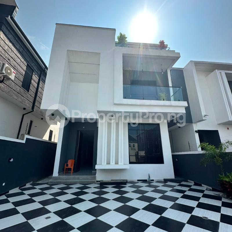 5 bedroom House for sale Ado Road Ajah Lagos