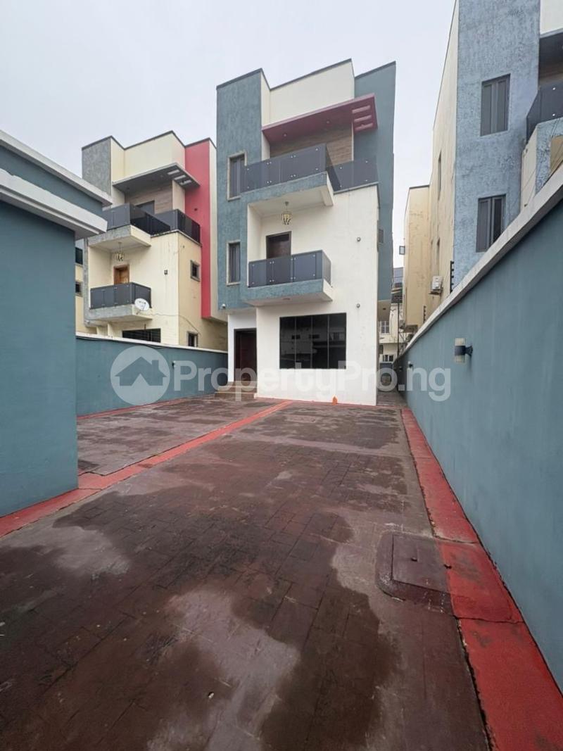 5 bedroom House for rent Ikota Lekki Phase 2 Lekki Lagos