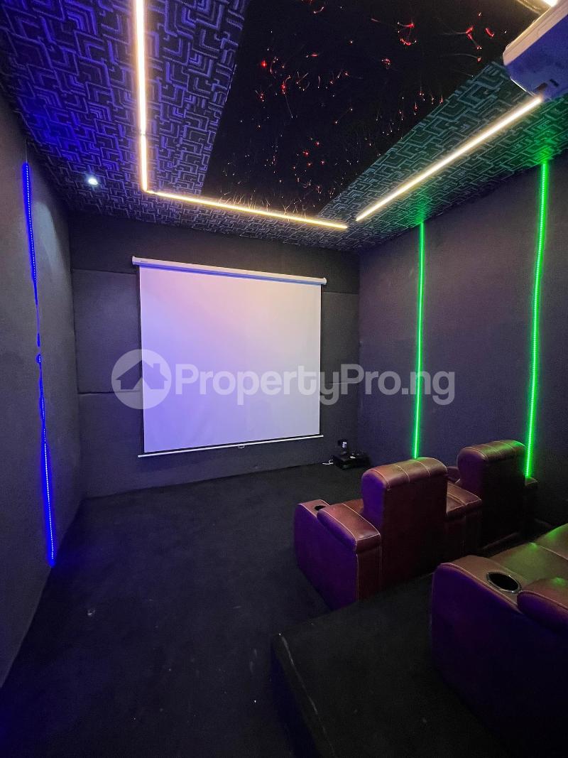 5 bedroom House for sale chevron Lekki Lagos
