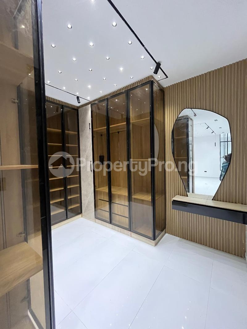 5 bedroom House for sale chevron Lekki Lagos