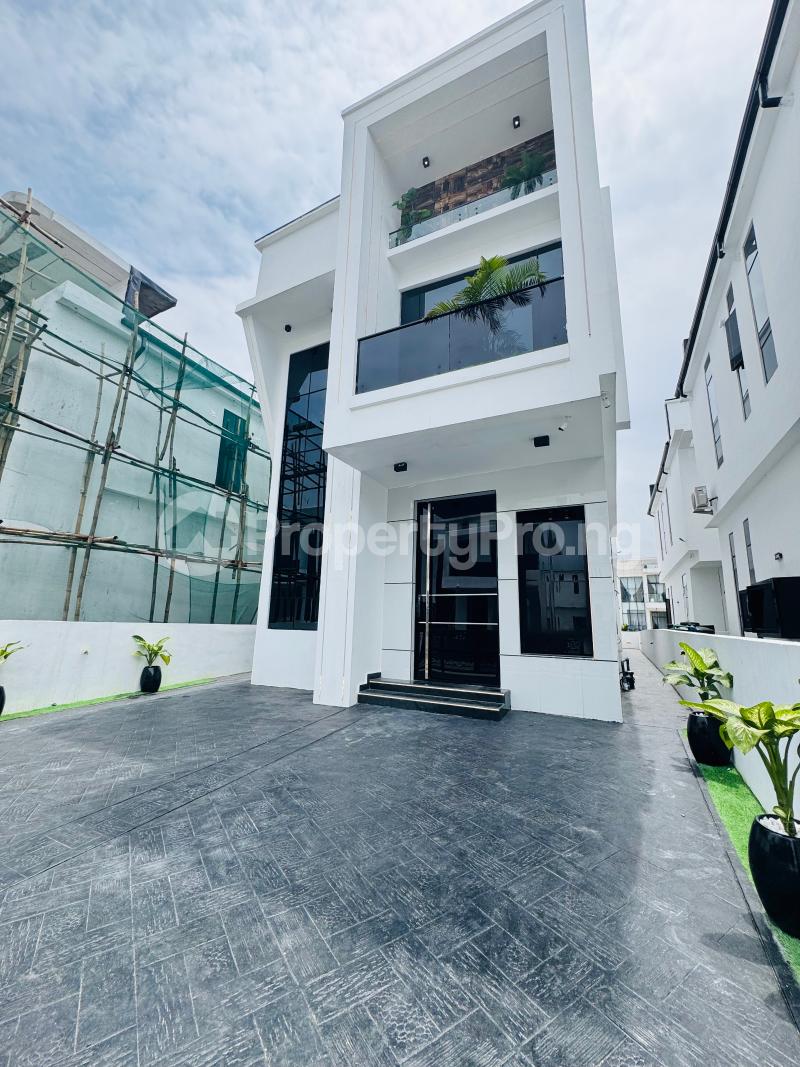 5 bedroom House for sale Conservation Road Chevron Toll Gate Lekki Lagos