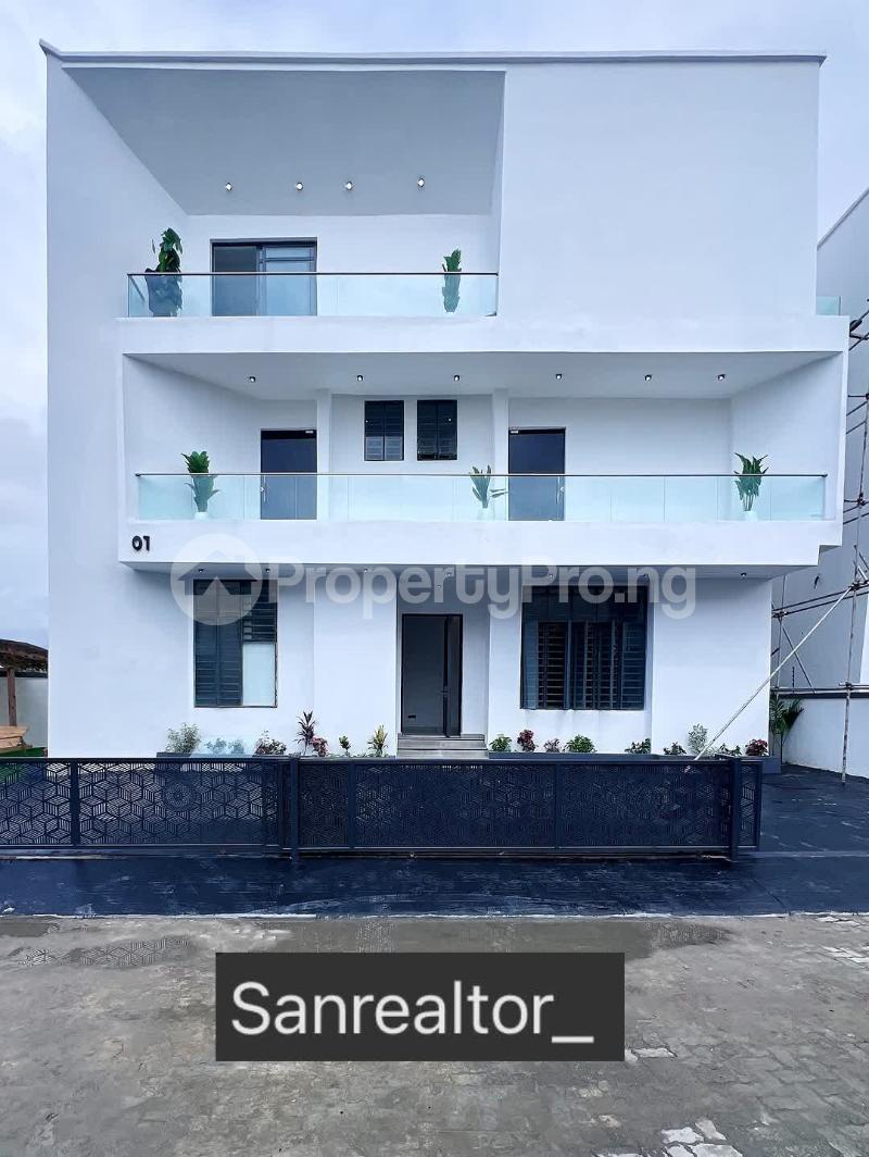 5 bedroom House for sale chevron Lekki Lagos