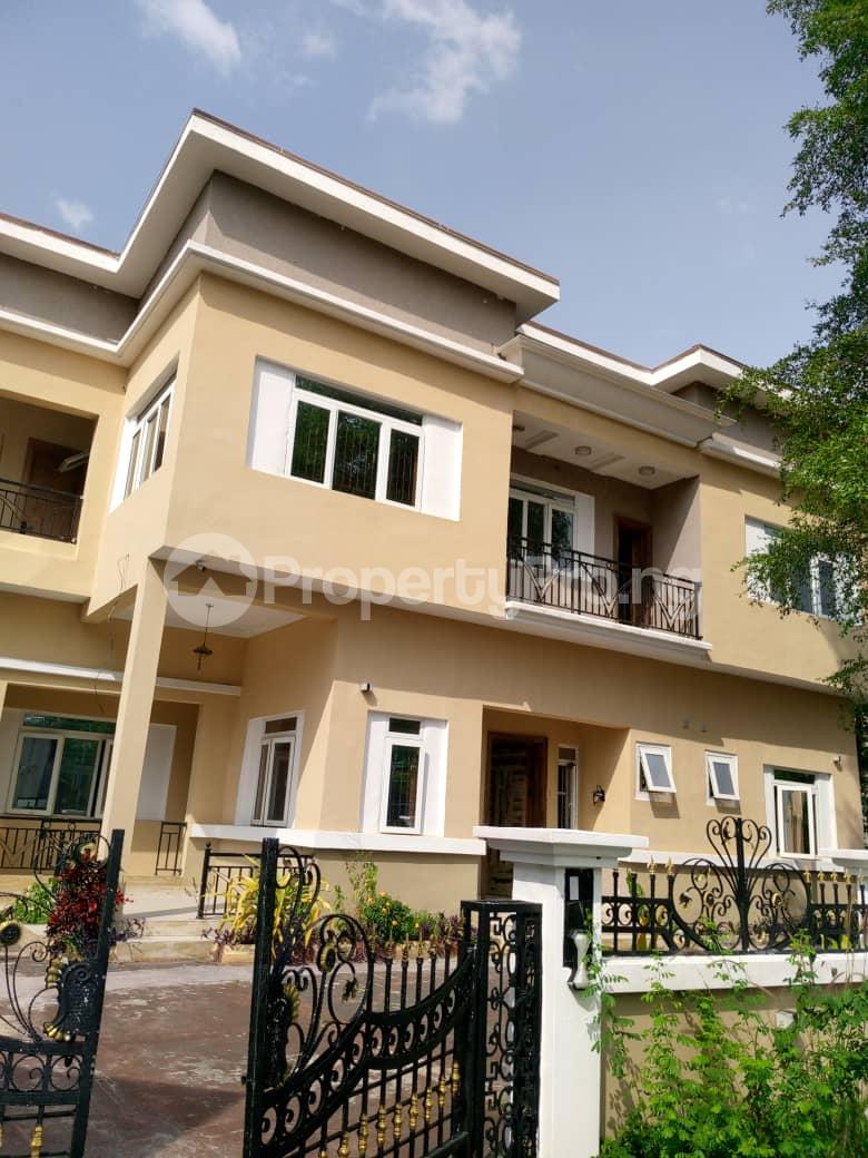 5 bedroom House for rent Mega Mound Estate Ikota Lekki Lagos