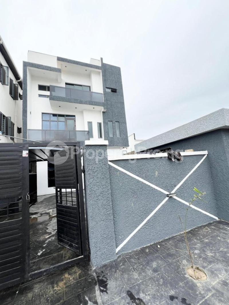 5 bedroom House for sale Ikota Lekki Lagos