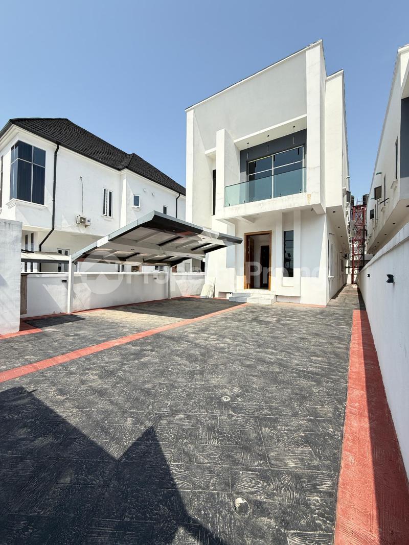 5 bedroom House for sale Osapa london Lekki Lagos