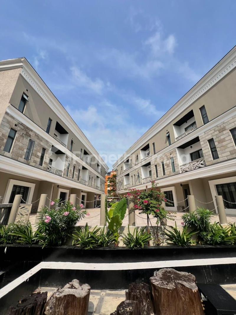 5 bedroom Flat / Apartment for rent Parkview Estate Ikoyi Lagos