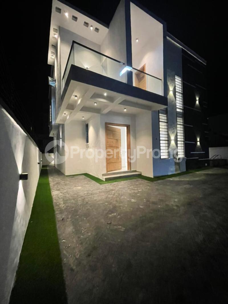 5 bedroom House for sale Lekki Lagos