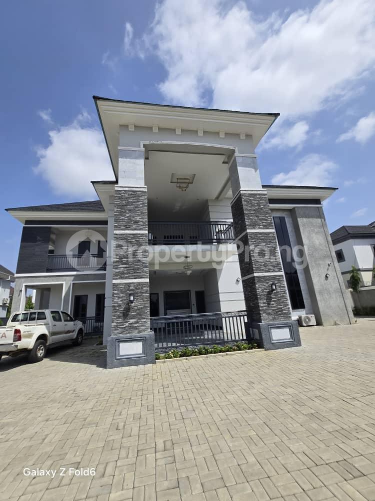 5 bedroom House for sale Main Guzape Abuja