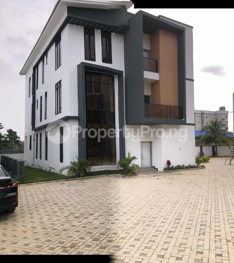 5 bedroom House for sale Behind Vio Mabushi Abuja