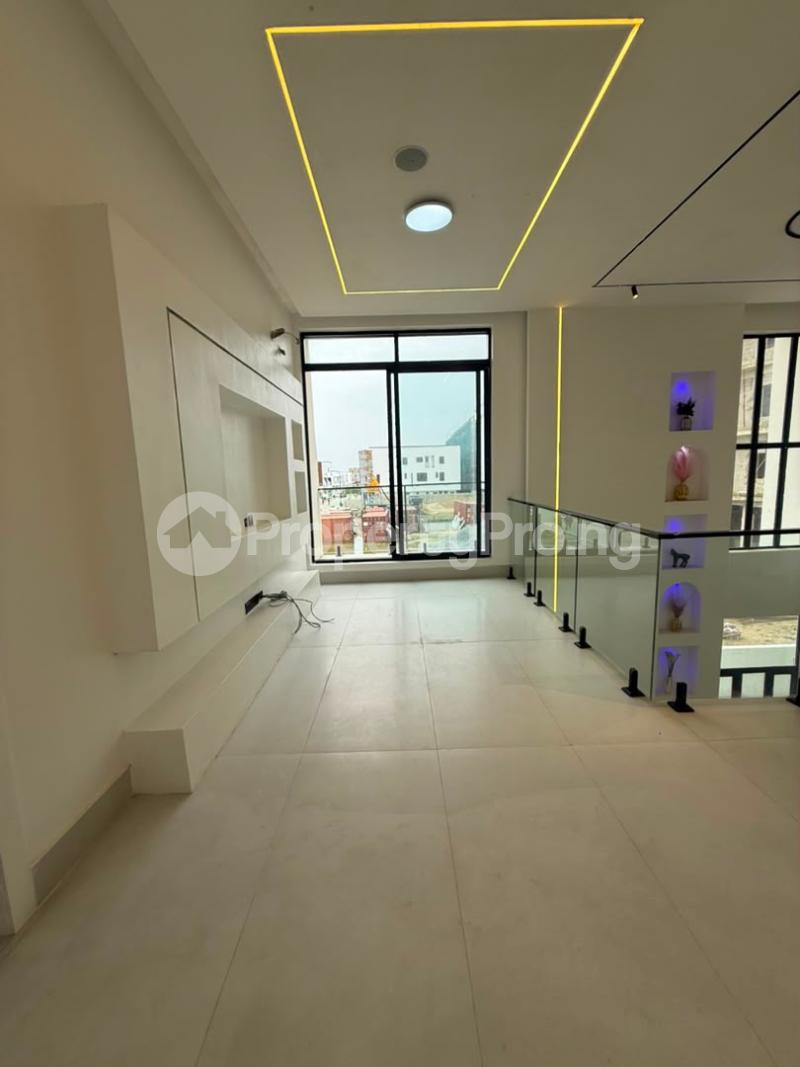 5 bedroom Flat / Apartment for sale Lekki Phase 1 Lekki Lagos