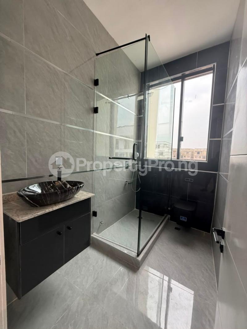 5 bedroom Flat / Apartment for sale Lekki Phase 1 Lekki Lagos