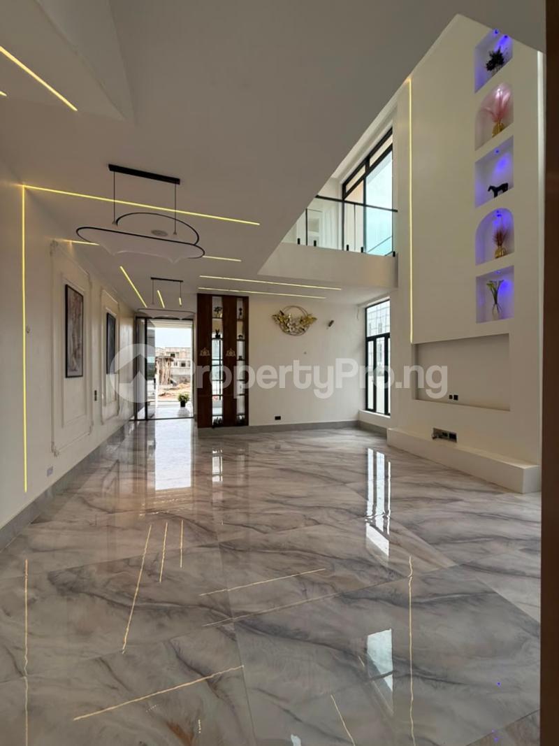 5 bedroom Flat / Apartment for sale Lekki Phase 1 Lekki Lagos