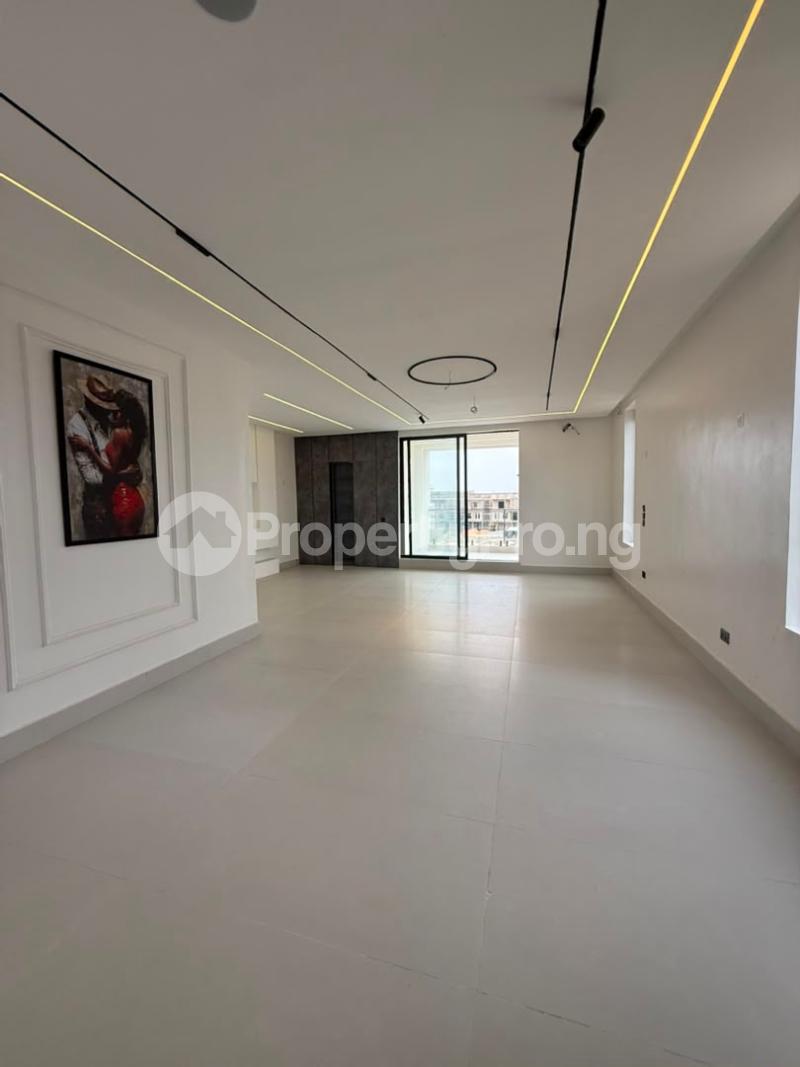 5 bedroom Flat / Apartment for sale Lekki Phase 1 Lekki Lagos