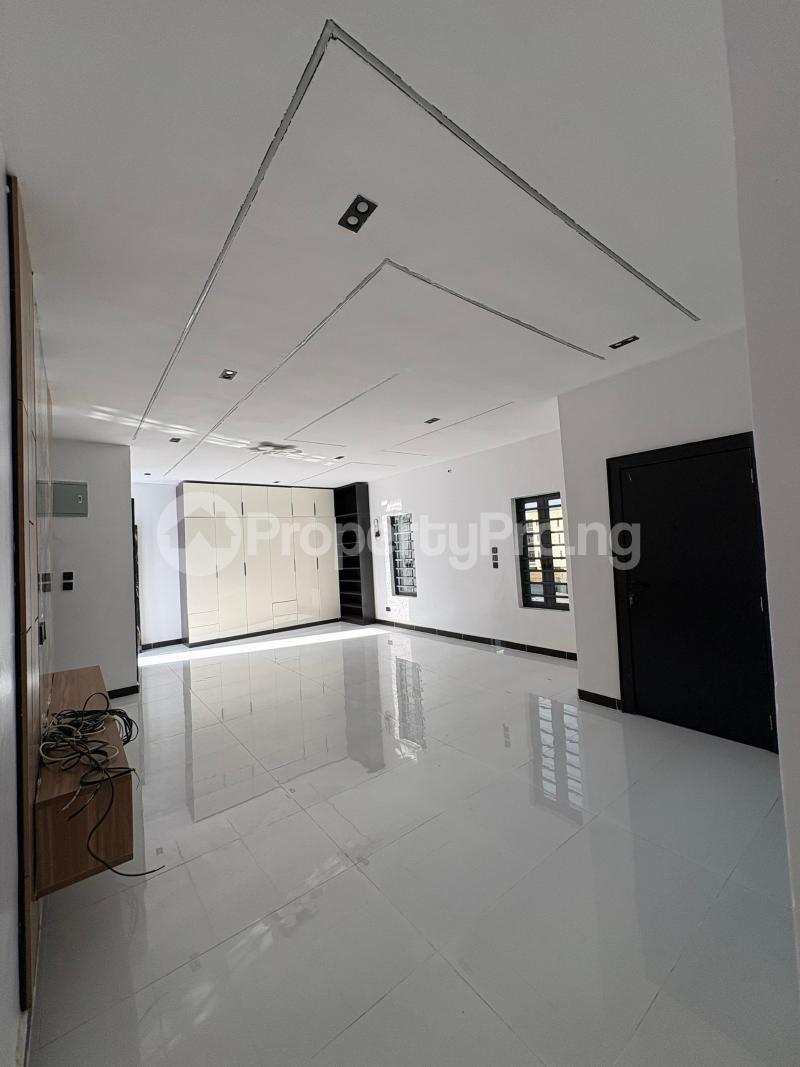 5 bedroom House for sale Ologolo Ologolo Lekki Lagos