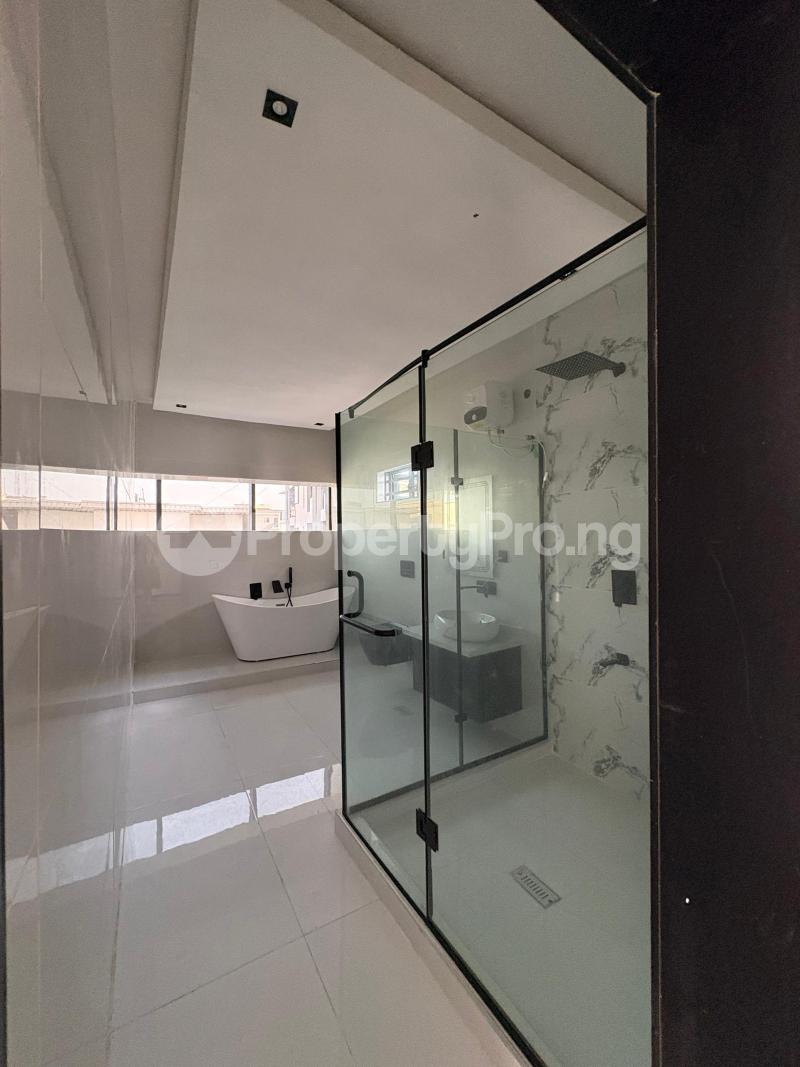 5 bedroom House for sale Ologolo Ologolo Lekki Lagos