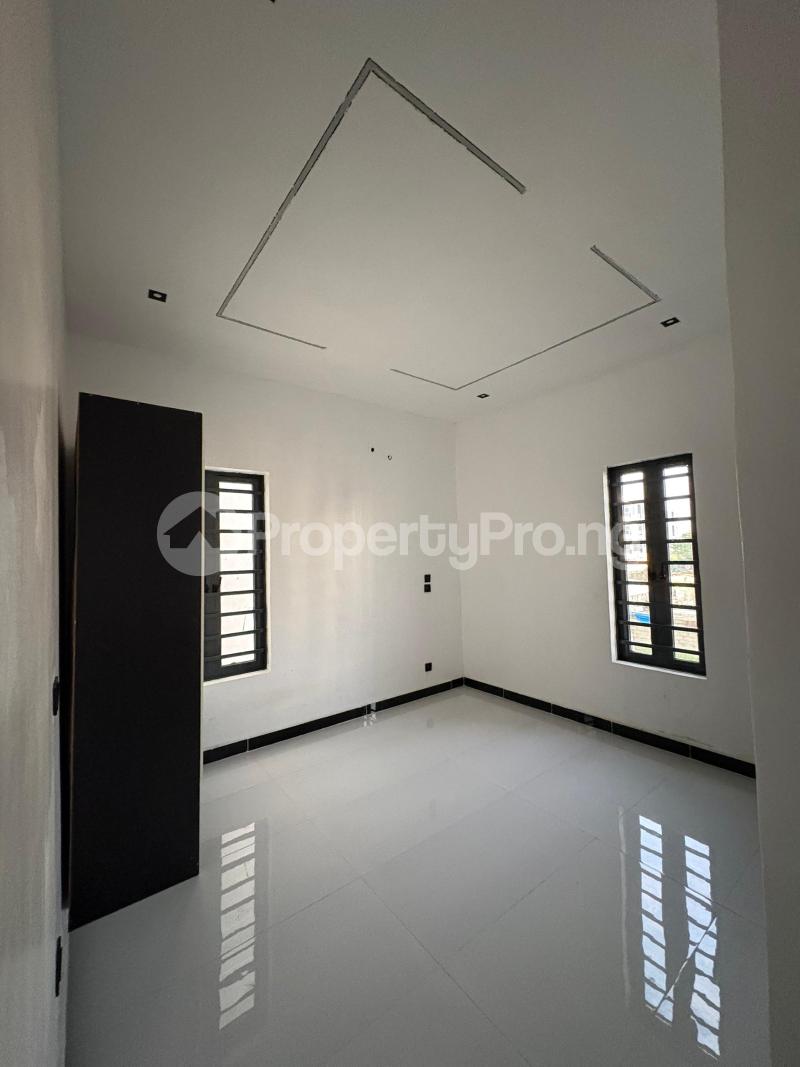 5 bedroom House for sale Ologolo Ologolo Lekki Lagos