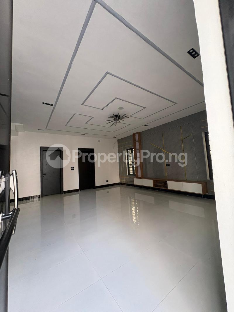 5 bedroom House for sale Ologolo Ologolo Lekki Lagos