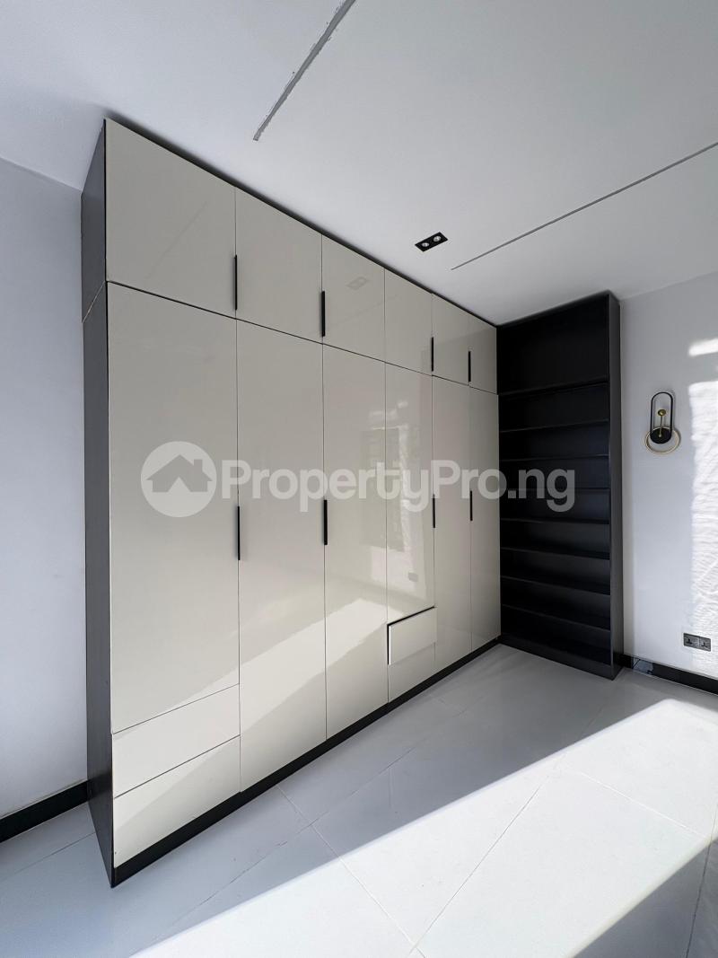 5 bedroom House for sale Ologolo Ologolo Lekki Lagos