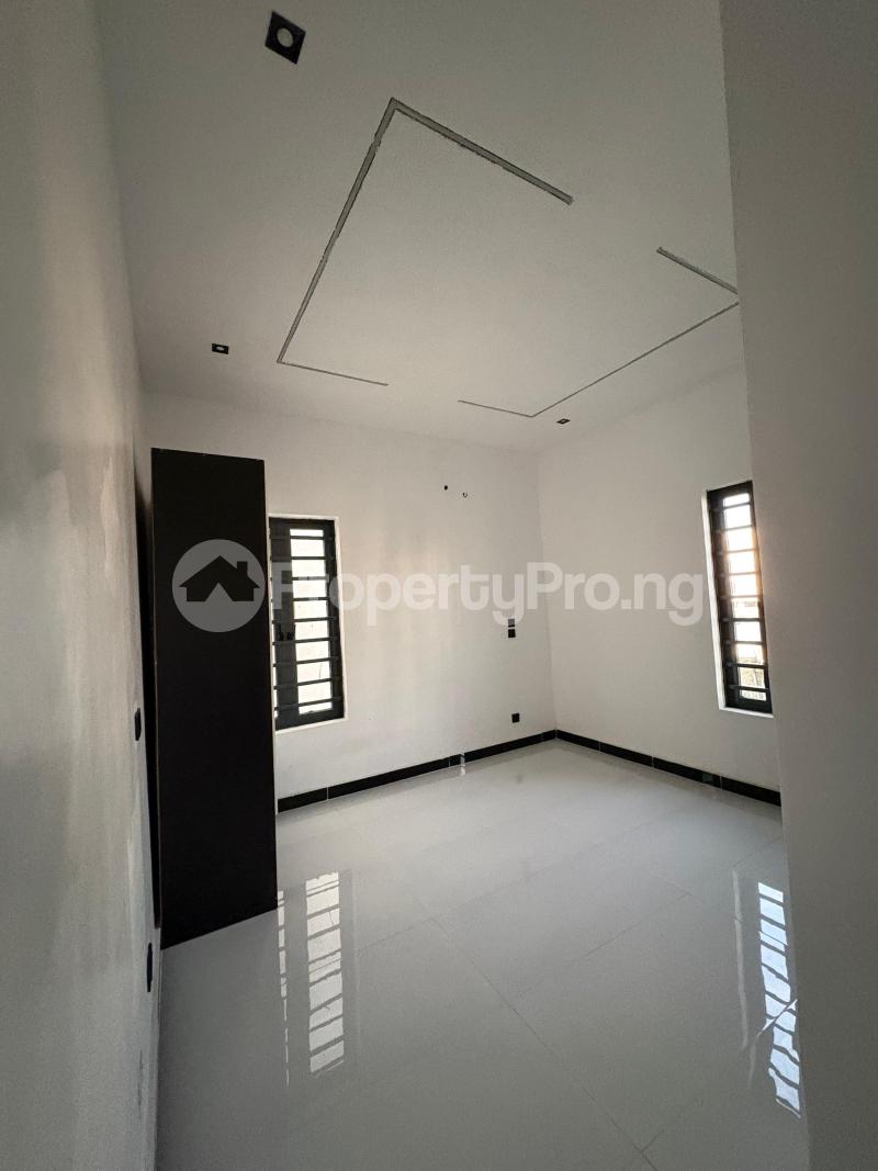 5 bedroom House for sale Ologolo Ologolo Lekki Lagos