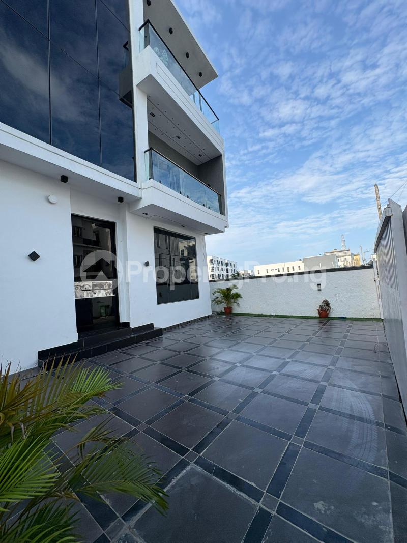 5 bedroom House for sale Ologolo Ologolo Lekki Lagos