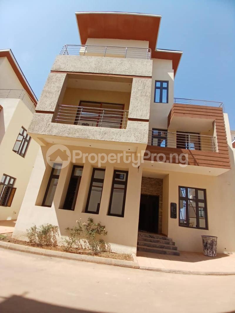4 bedroom House for sale Close To Custom Quarters Kado Abuja
