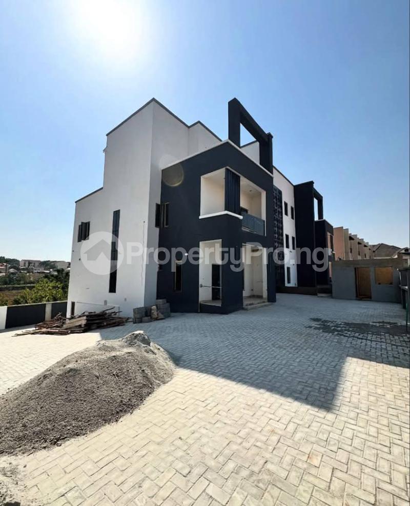 5 bedroom House for sale Close To Zarthech Wuye Abuja