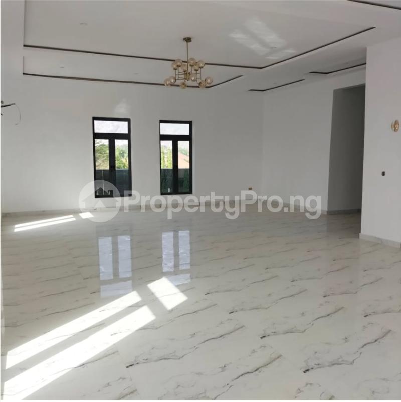 7 bedroom House for sale Gwarinpa Abuja