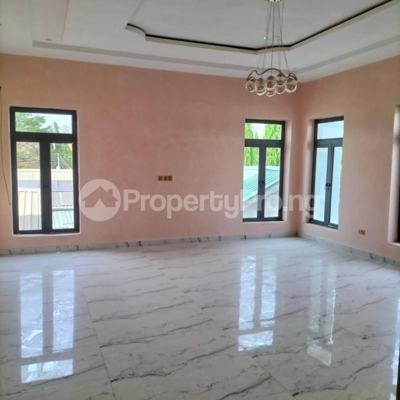 7 bedroom House for sale Gwarinpa Abuja