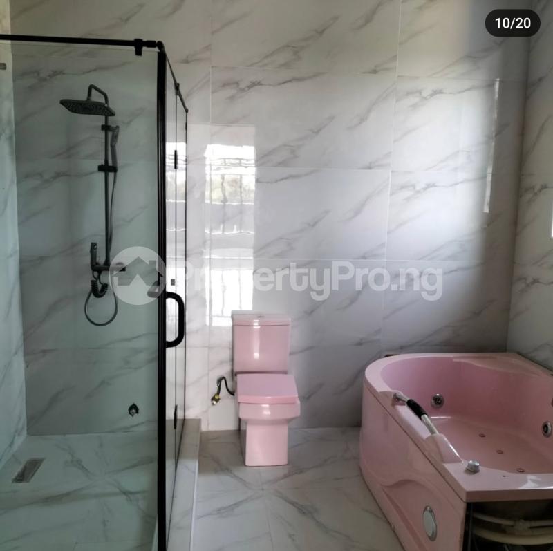 7 bedroom House for sale Gwarinpa Abuja